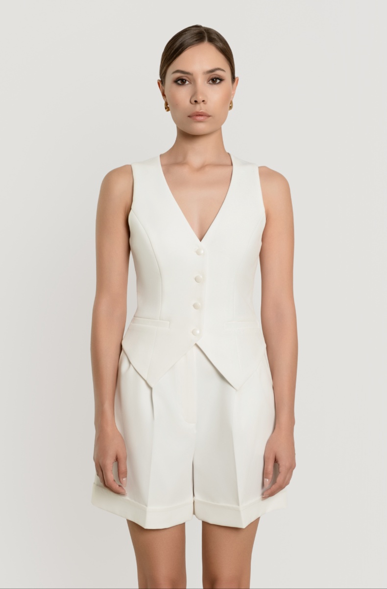 Fitted waistcoat, milk white