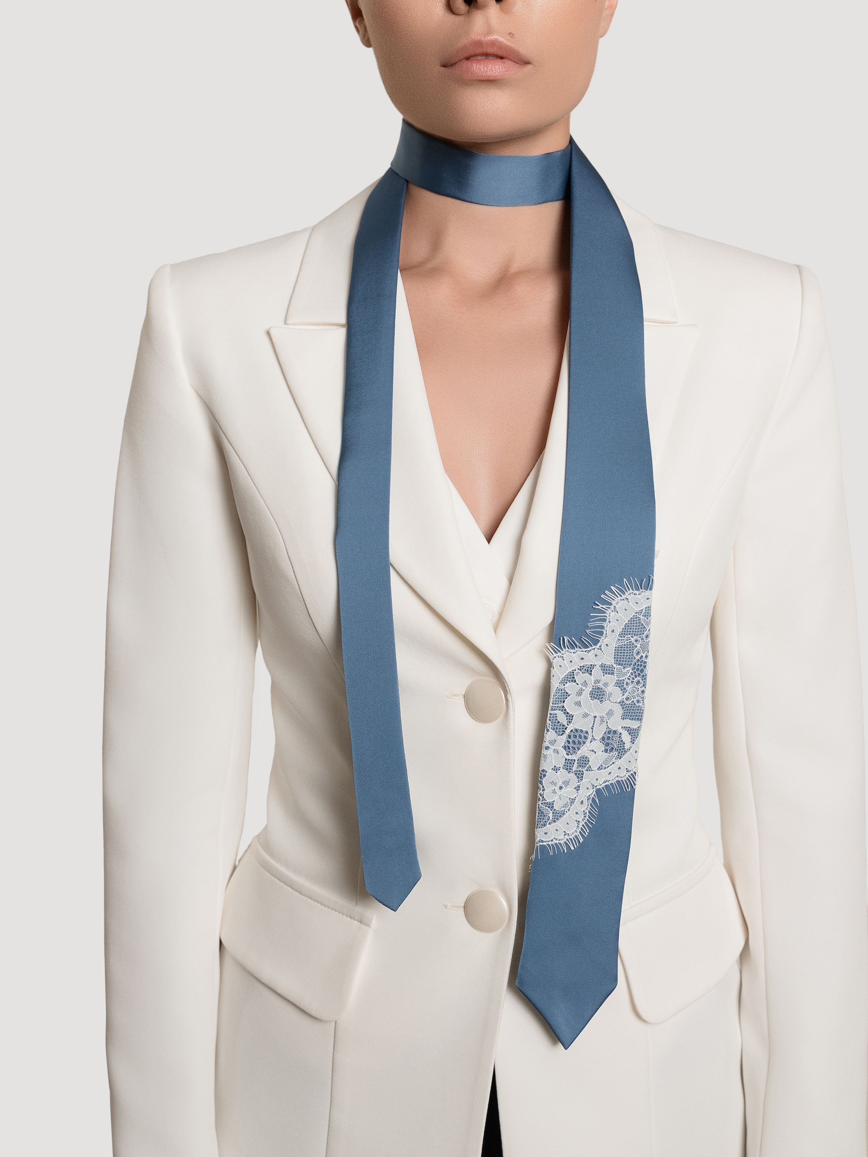 Tie with lace, grey-blue