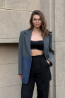 Oversized jacket with blue denim pocket, light grey