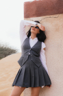 Pleated skirt, grey