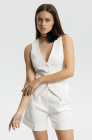 High-waisted shorts with pleats,  milk white
